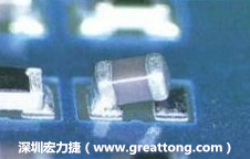 墓碑：Tombstone，又稱「立碑」