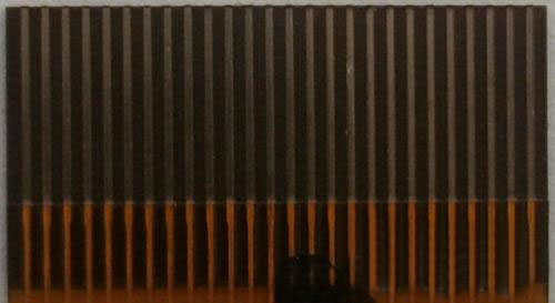 當(dāng)定位系統(tǒng)以插頭邊為基準(zhǔn)點(diǎn)進(jìn)行畸形校正計(jì)算，可消減線路板漲縮過(guò)大引起插頭檢驗(yàn)尺寸和邊距的偏差-深圳宏力捷